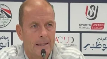 توروب يحتفل بأول لقب سوبر مع الأهلي في لحظة مليئة بالفرح